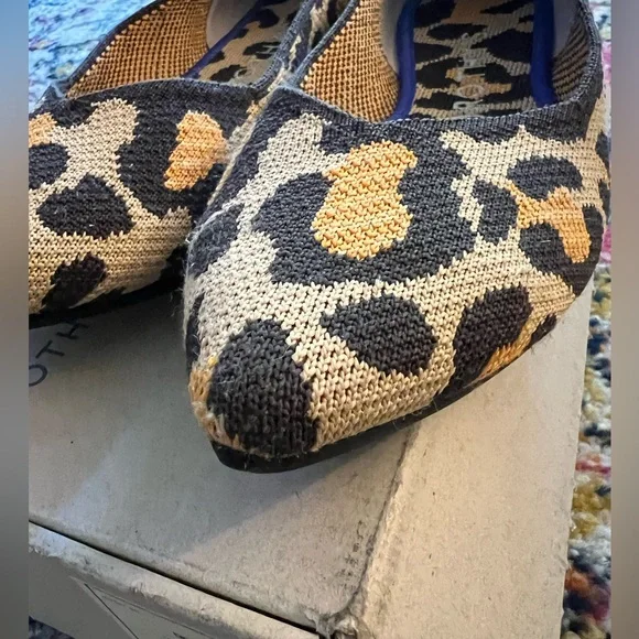 Rothy Point Flats - Picture 6 of 9